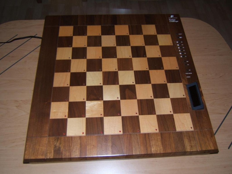 Fidelity Prestige 10.jpg