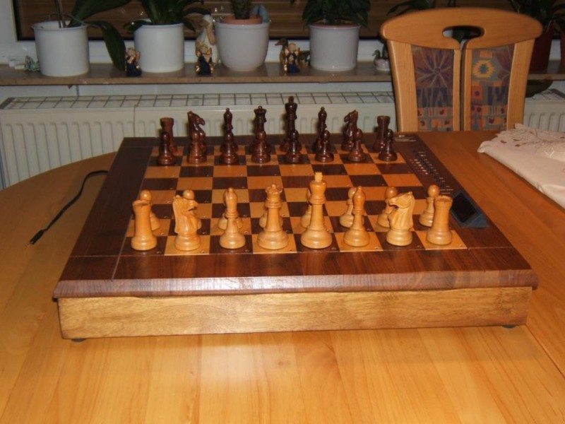 Fidelity Prestige 8.jpg